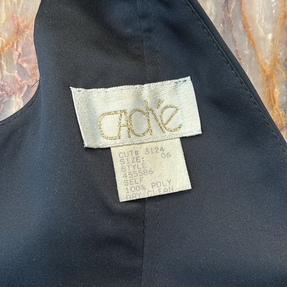 Cache - Picture 4 of 5